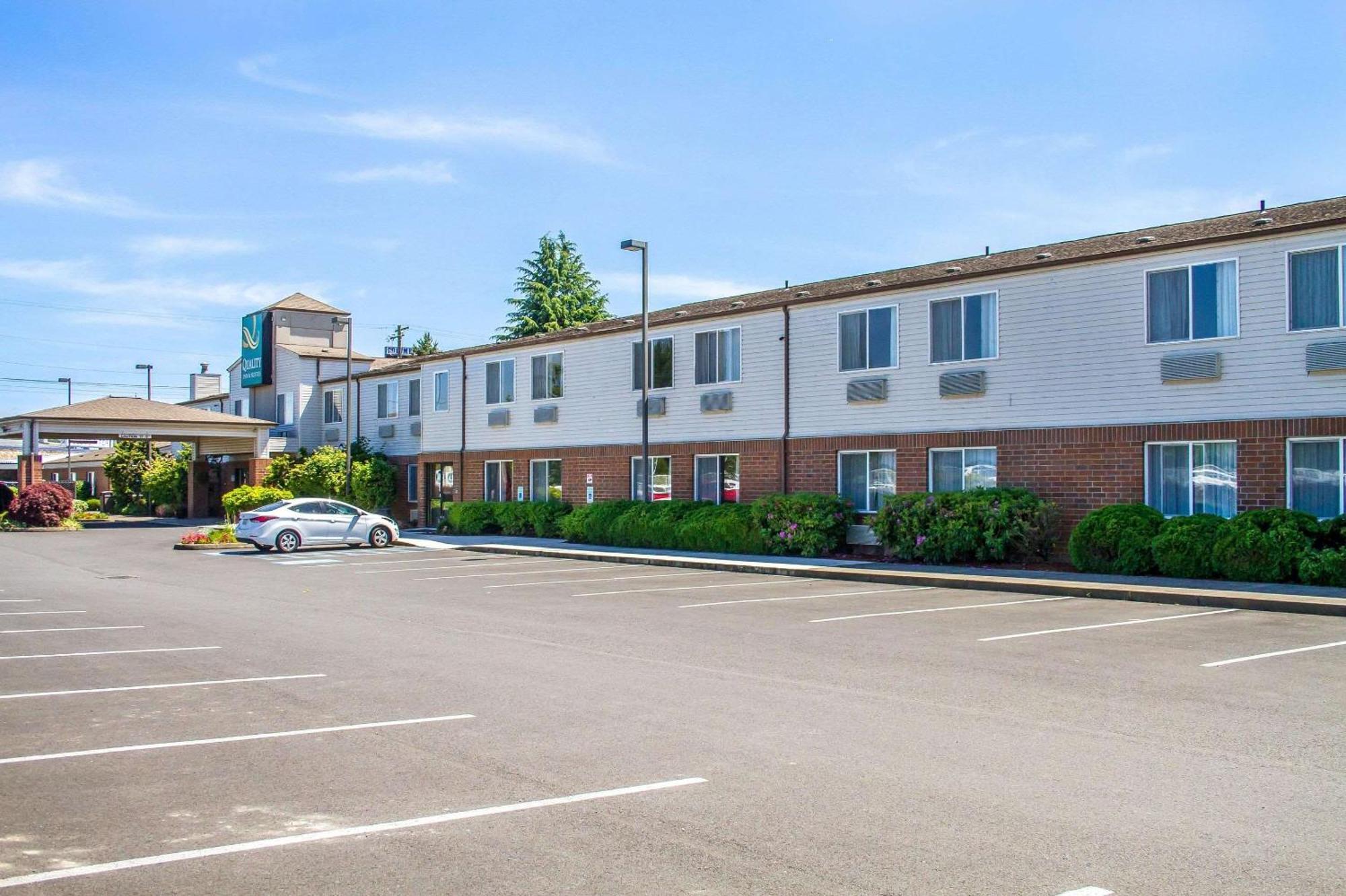 Quality Inn & Suites Longview Kelso Экстерьер фото